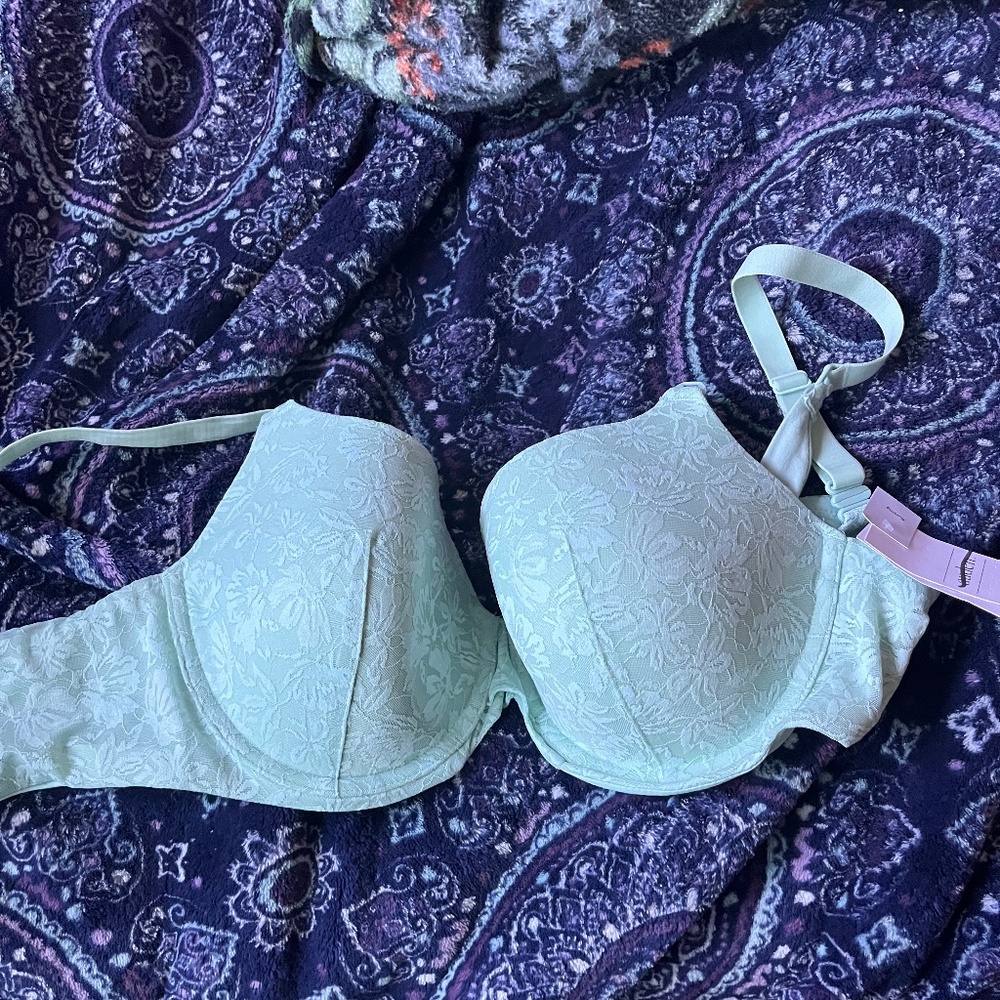 Auden bra